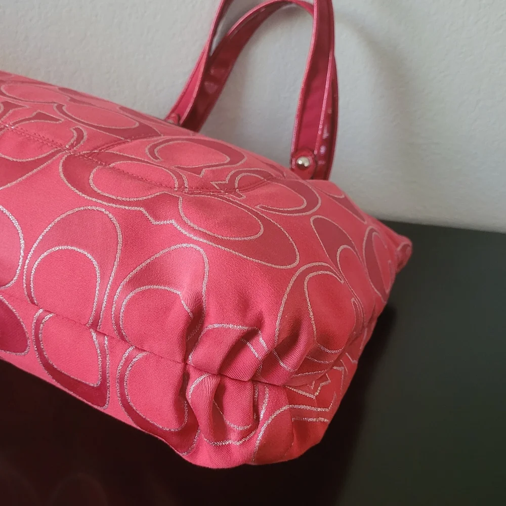 Coach Poppy Lurex Glam Signature Shoulder bag/Tote - Picture 12 of 16